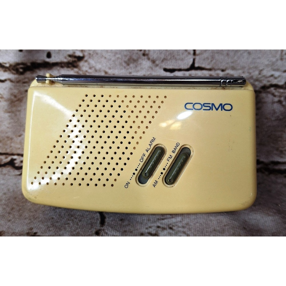 Vintage Cosmo AM/FM Clock Radio Model CR 2509 Untested so for parts or nostalgia